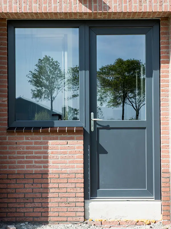 Bouwplast deur met kozijn