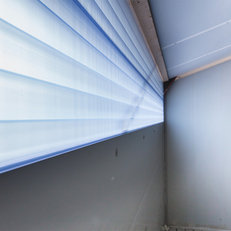 Bouwplast-plus transparant paneel in stal Dodewaard detail